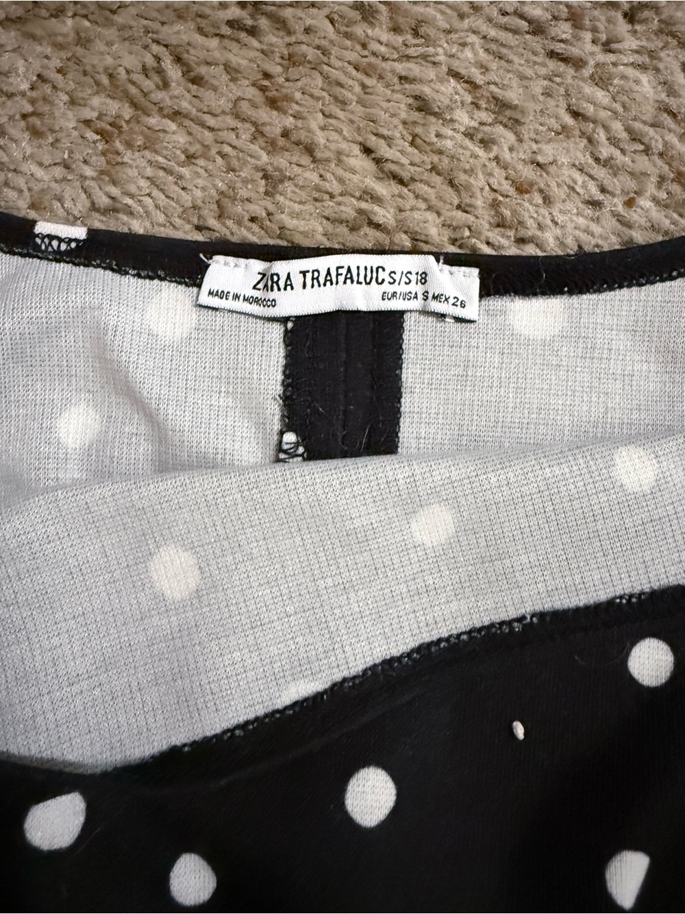 Classic Zara Black Polka Dot Bodycon Dress - Sleek Women's Summer Style - Picture 2 of 5